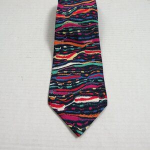 Coogi Australia Vintage Geometric Patterned Silk Tie